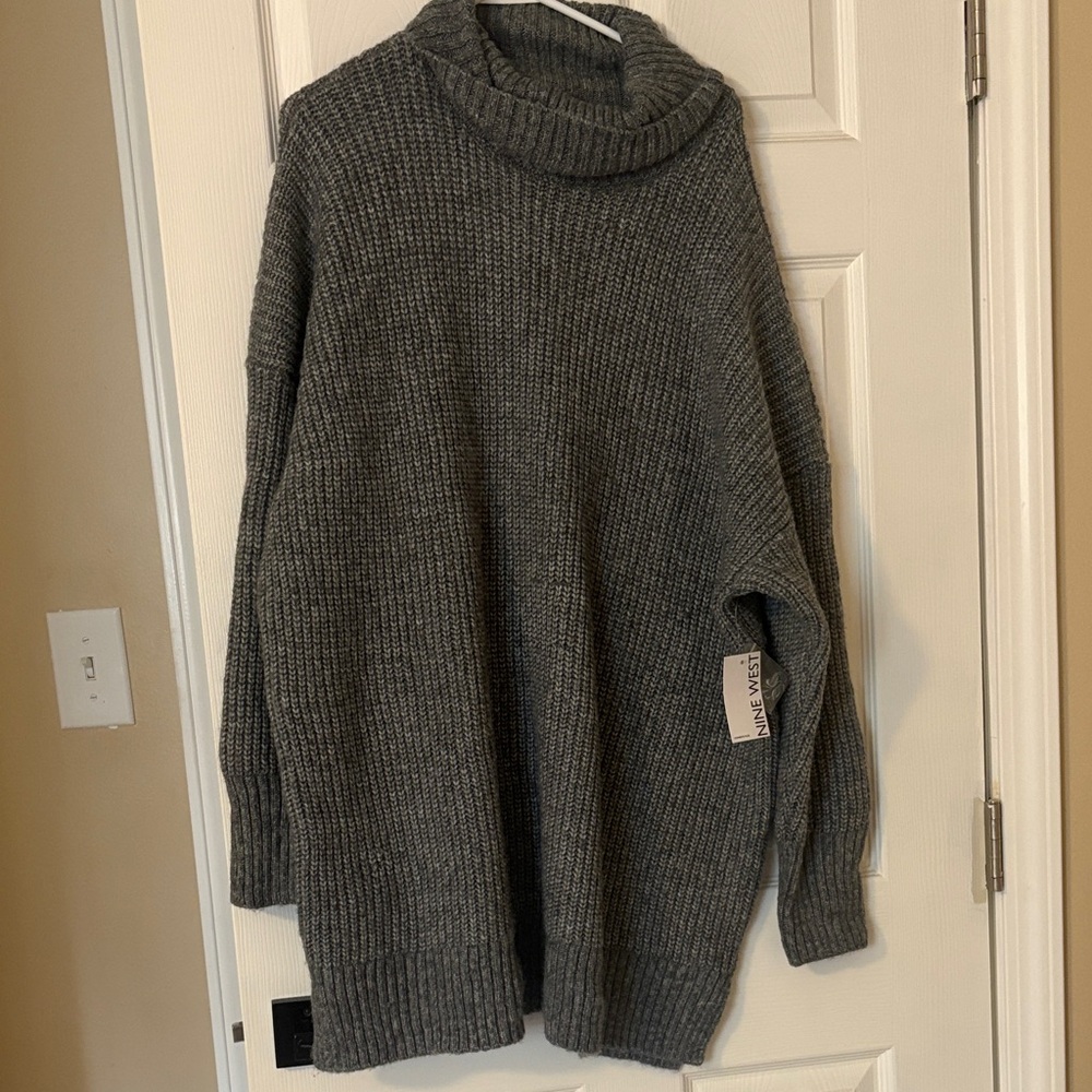Nine West Heather Gray Turtleneck Sweater